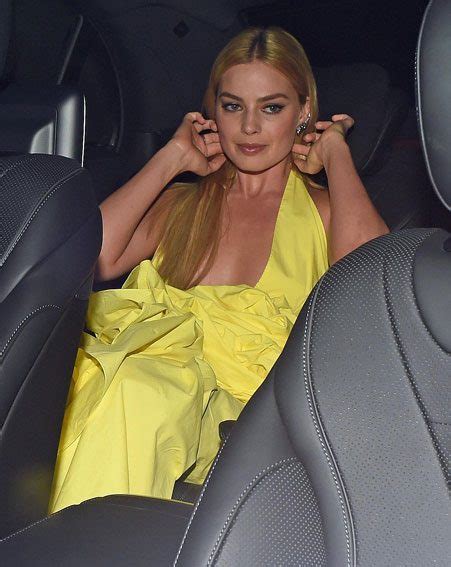 margot robbie oops|Margot Robbie Suffers Nip Slip While Rocking Gorgeous .